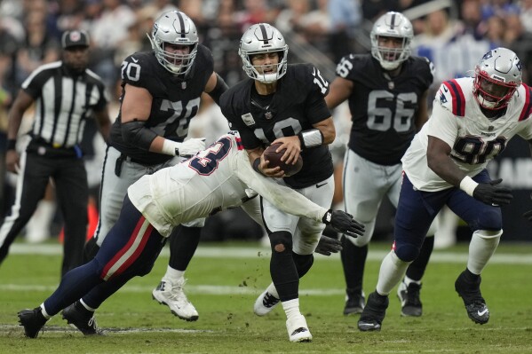 Raiders receive encouraging news on QB Jimmy Garoppolo's back